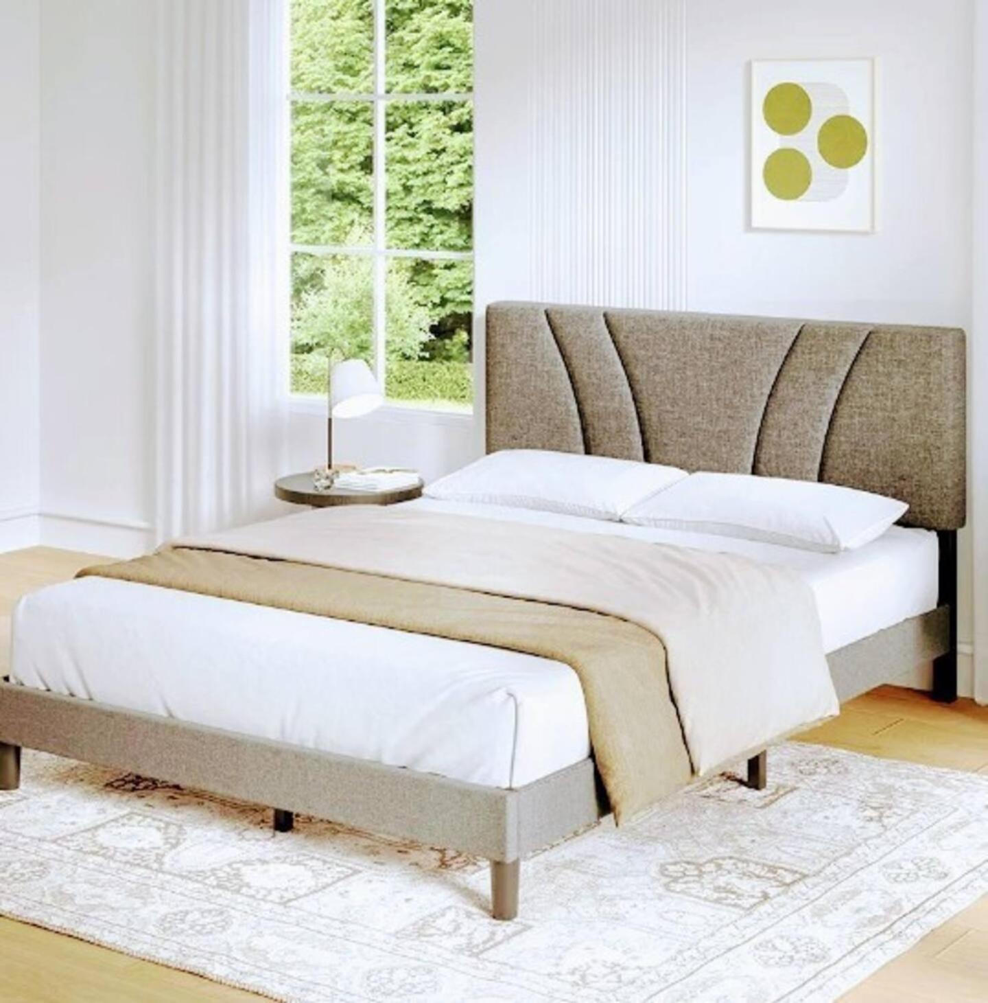 Alexa Host Hostal